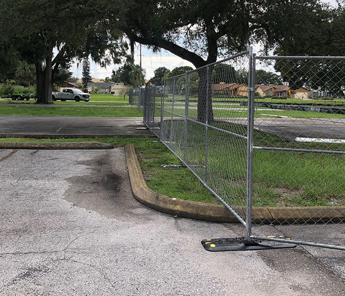 temporary-fence-rental-3